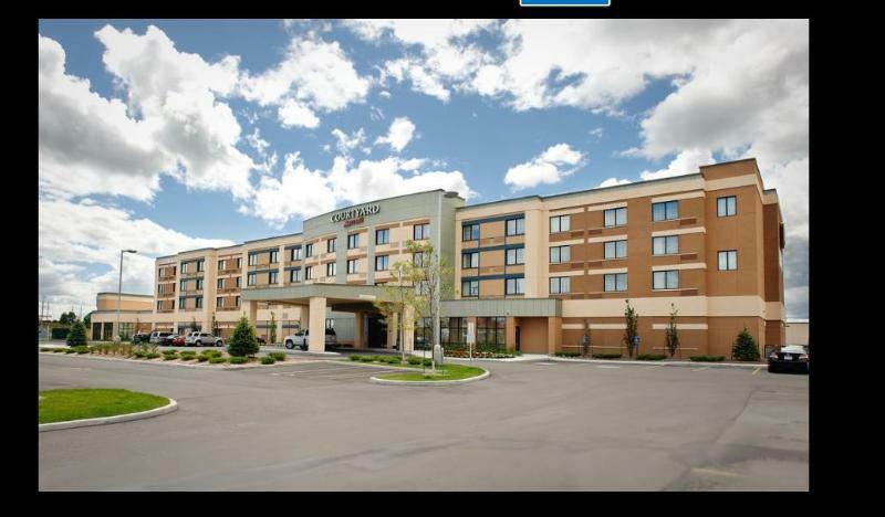 Courtyard By Marriott Kingston Highway 401 Hotel Exterior photo